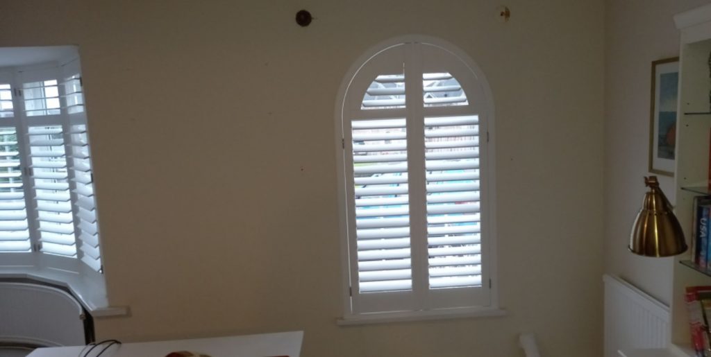 Shutter Up Your Place - Bow-window-wiht-Arch-in-same-room.
